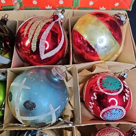 Vintage 1940s-50s Glass Christmas Balls Ornaments Baubles Lot Of 12 Please Read - Picture 4 of 16